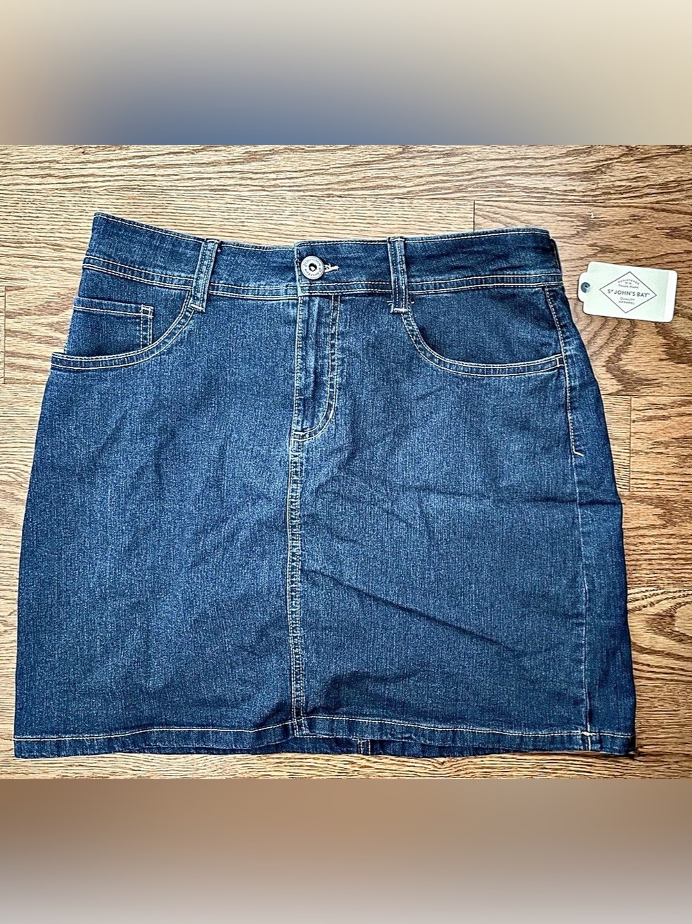 St. John's Bay Skort Denim in Blue Size 8 NWT